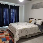 Cheerful, Fresh And Spacious 3 Bedroom Townhome,